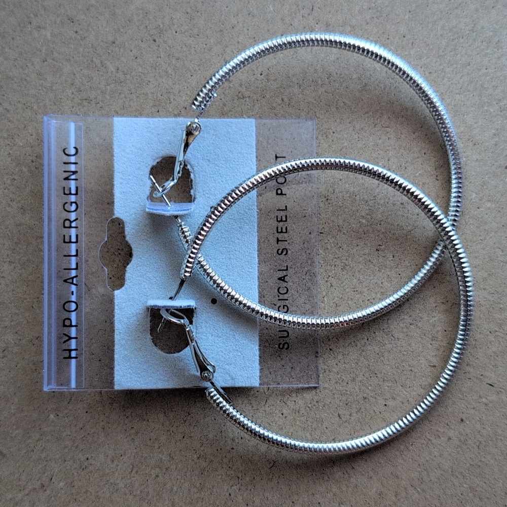 Elegant Silver Textured Hoop Earrings
